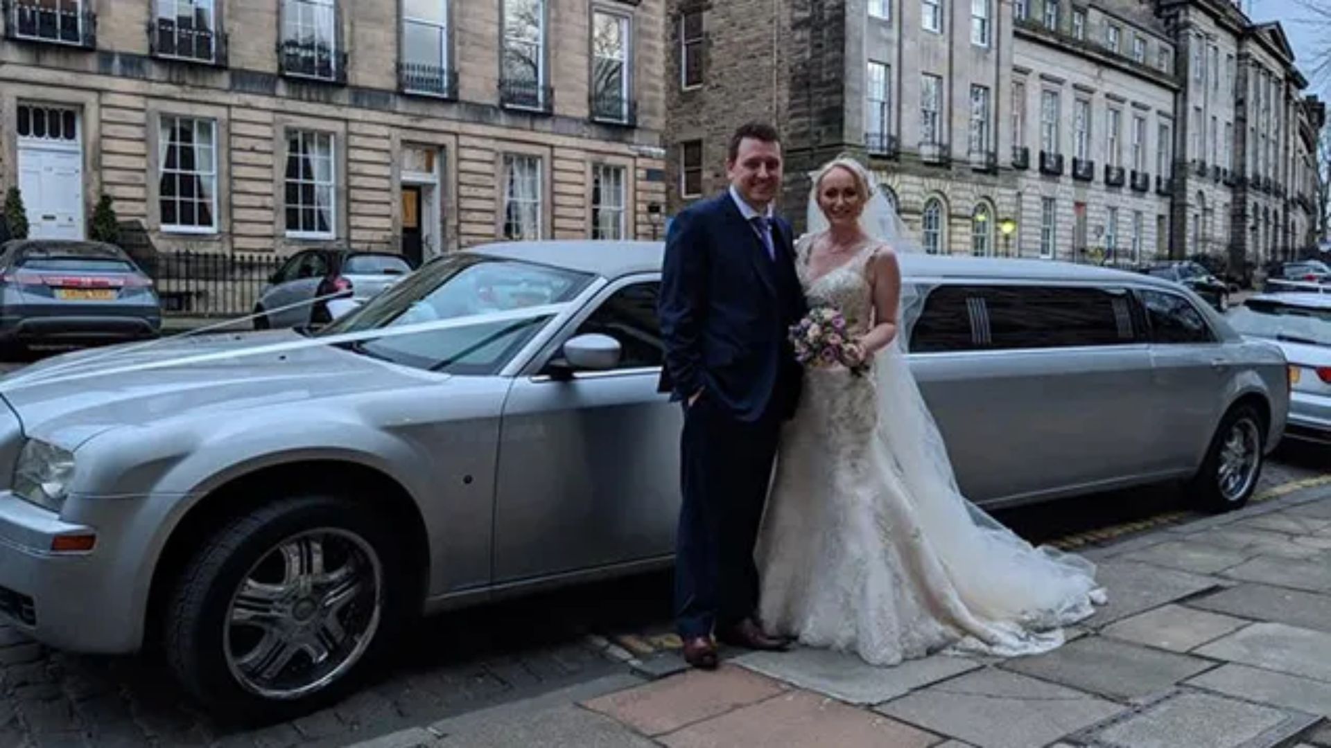 Baby Bentley Chrysler Limo - View 4